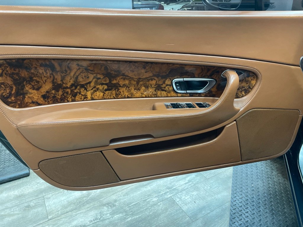 Used 2004 Bentley Continental GT image 14