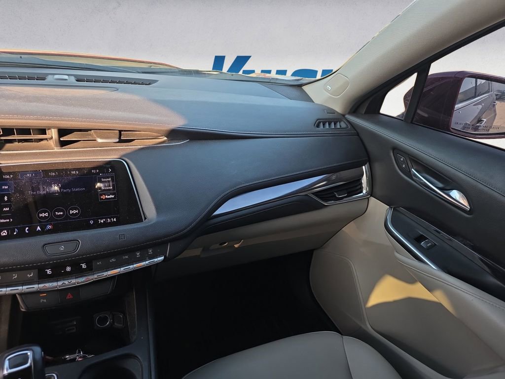 Used 2019 Cadillac XT4 Luxury image 10