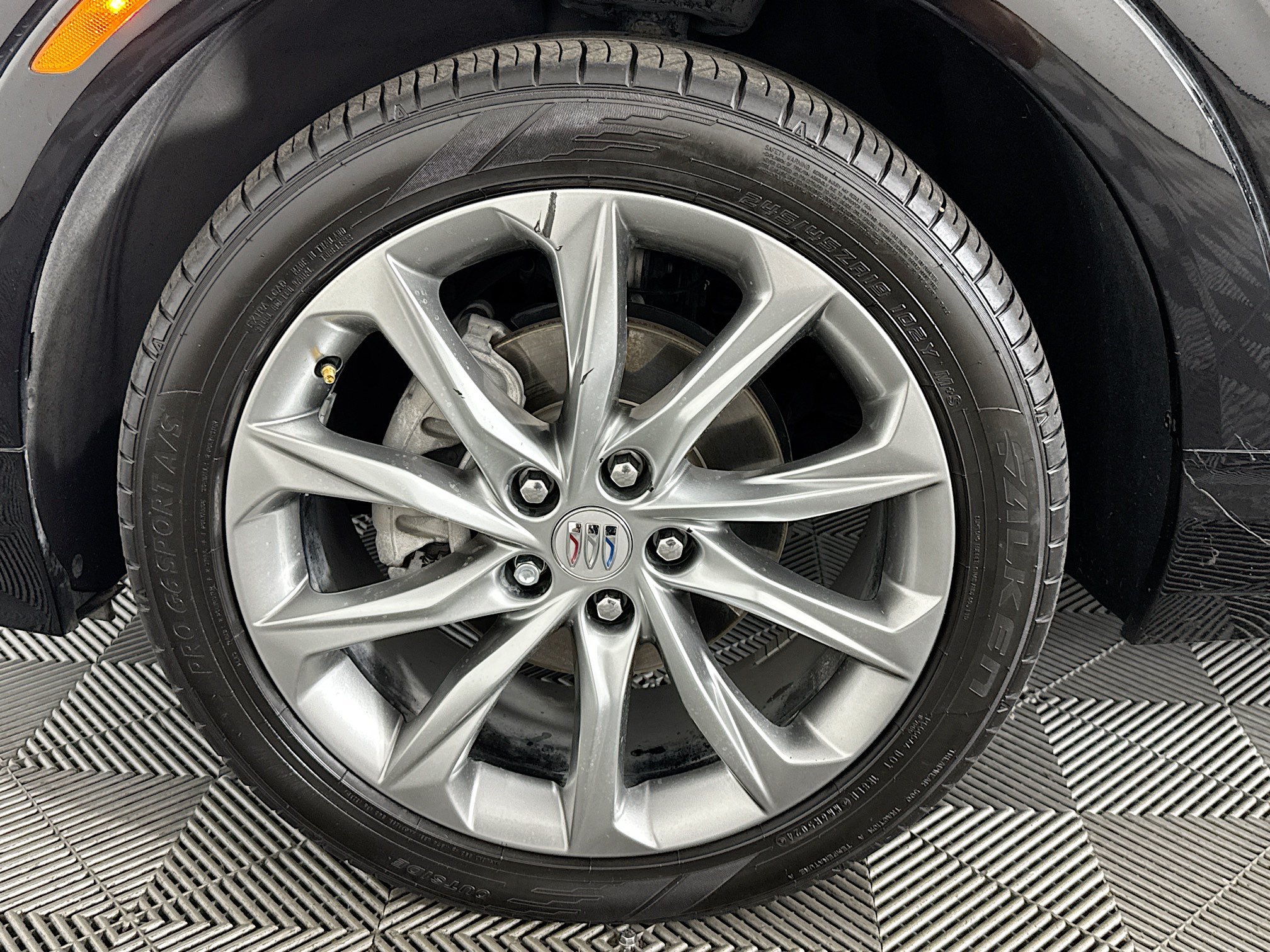 Used 2024 Buick Encore GX Avenir w/ Avenir Technology Package FWD image 36