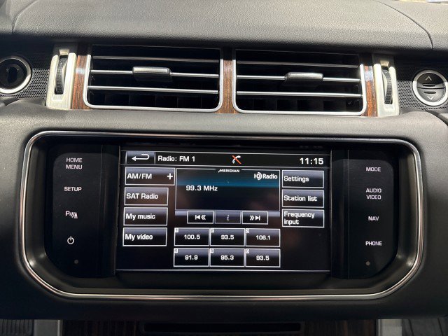 Used 2015 Land Rover Range Rover HSE image 82