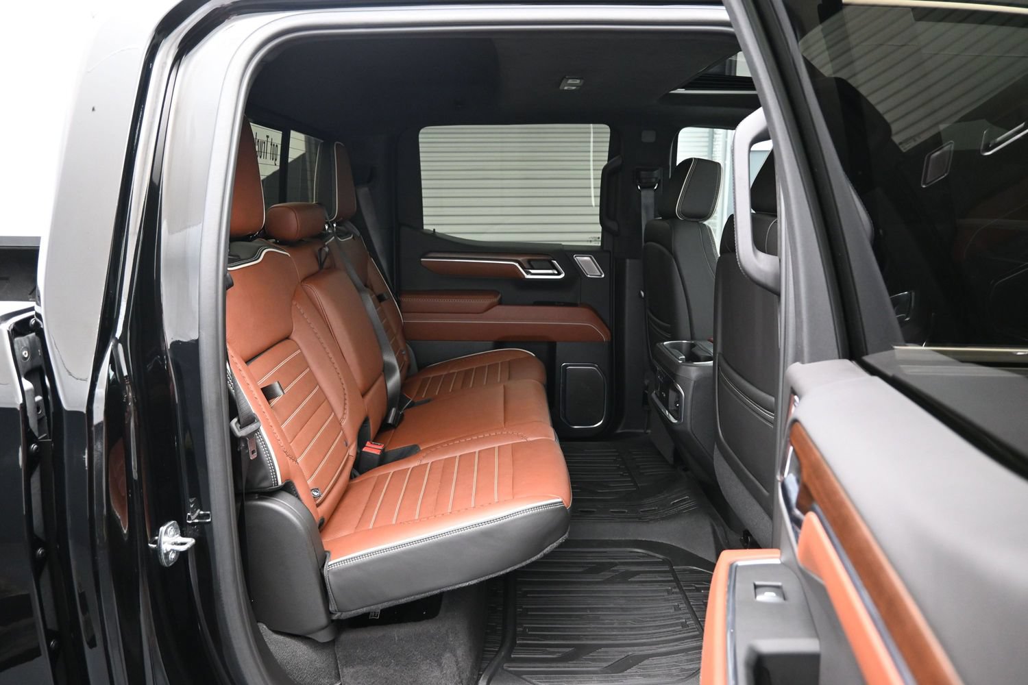 Used 2024 GMC Sierra 1500 Denali Ultimate AWD/4WD image 12