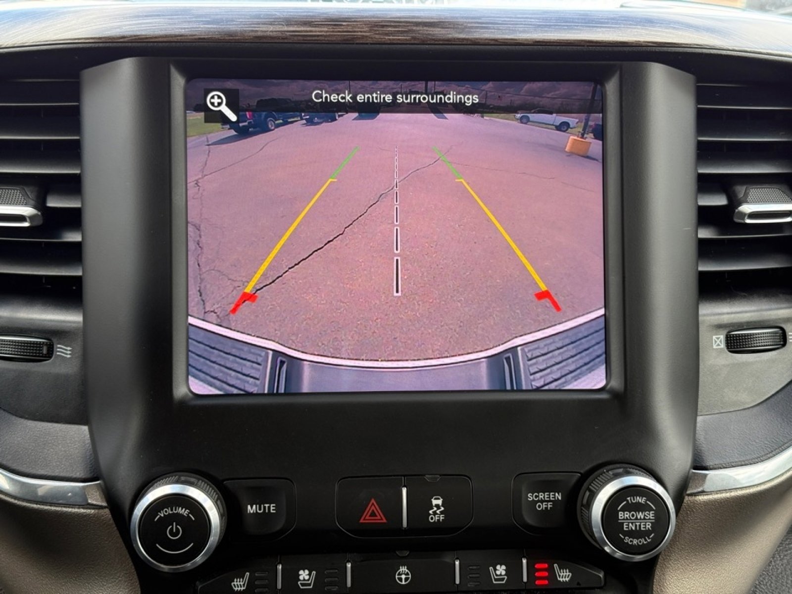 Used 2021 RAM 2500 Laramie AWD/4WD image 13