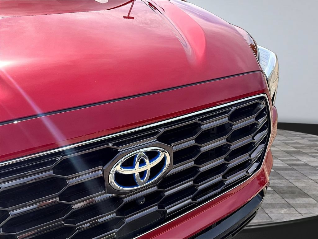Used 2024 Toyota Sequoia Platinum AWD/4WD image 36