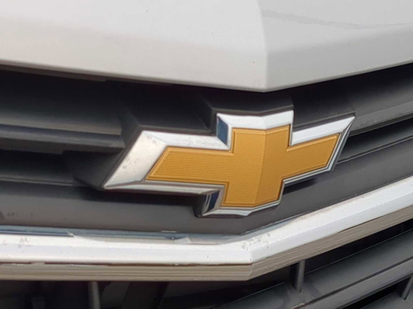 Used 2020 Chevrolet Equinox LS image 29