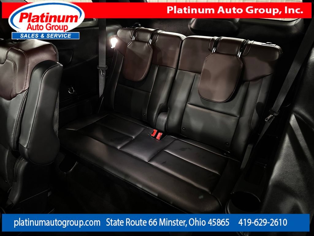 Used 2021 Ford Explorer Platinum w/ Equipment Group 601A AWD/4WD image 34