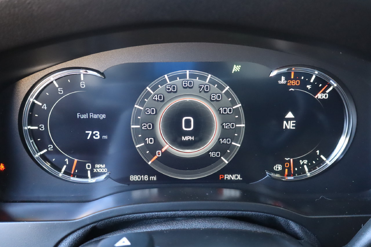 Used 2020 Cadillac Escalade Luxury RWD image 11