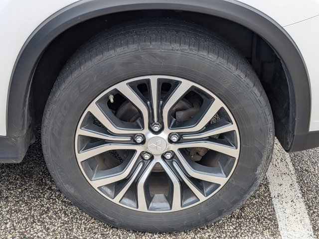 Used 2016 Mitsubishi Outlander Sport SEL AWD/4WD image 12