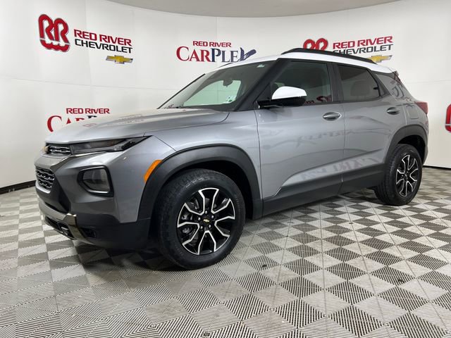 Used 2023 Chevrolet TrailBlazer ACTIV image 4