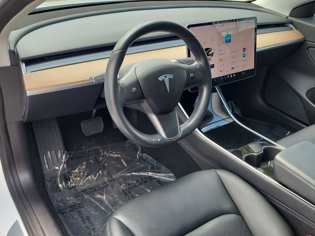 Used 2018 Tesla Model 3 Long Range image 18