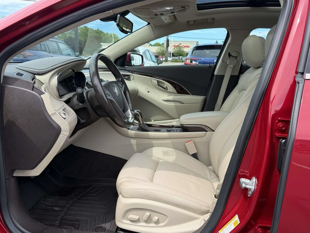 Used 2014 Buick LaCrosse Leather FWD image 18