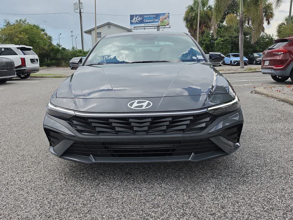 New 2026 Hyundai Elantra SEL Sport FWD image 10