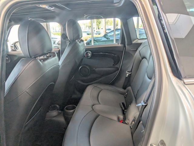 Used 2019 MINI Cooper S image 7