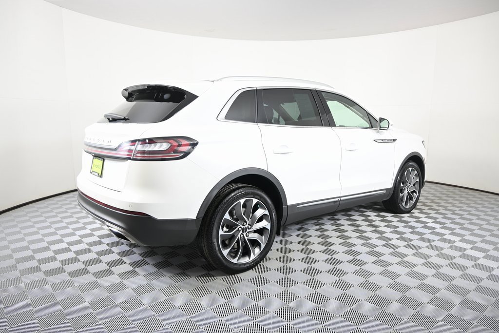 Used 2022 Lincoln Nautilus Reserve w/ Cargo Utility Package image 6