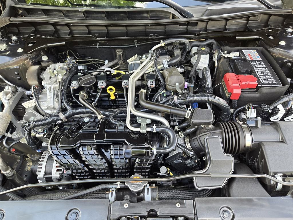 Used 2024 Nissan Altima 2.5 SV FWD image 20