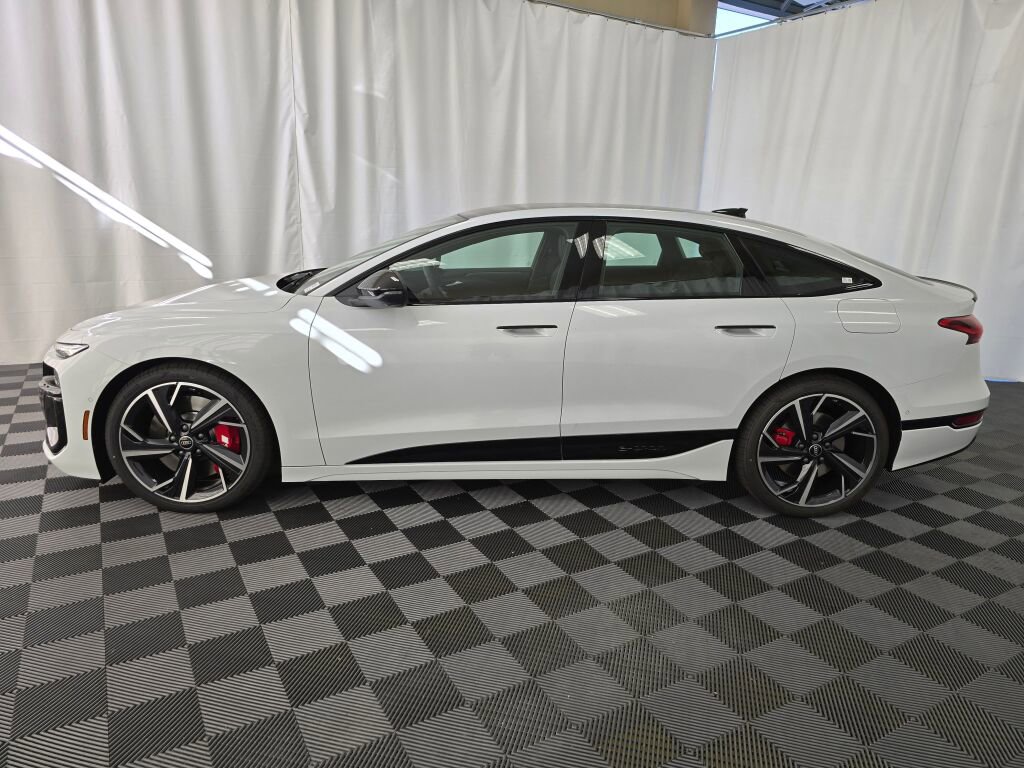 New 2025 Audi S6 e-tron Prestige image 3