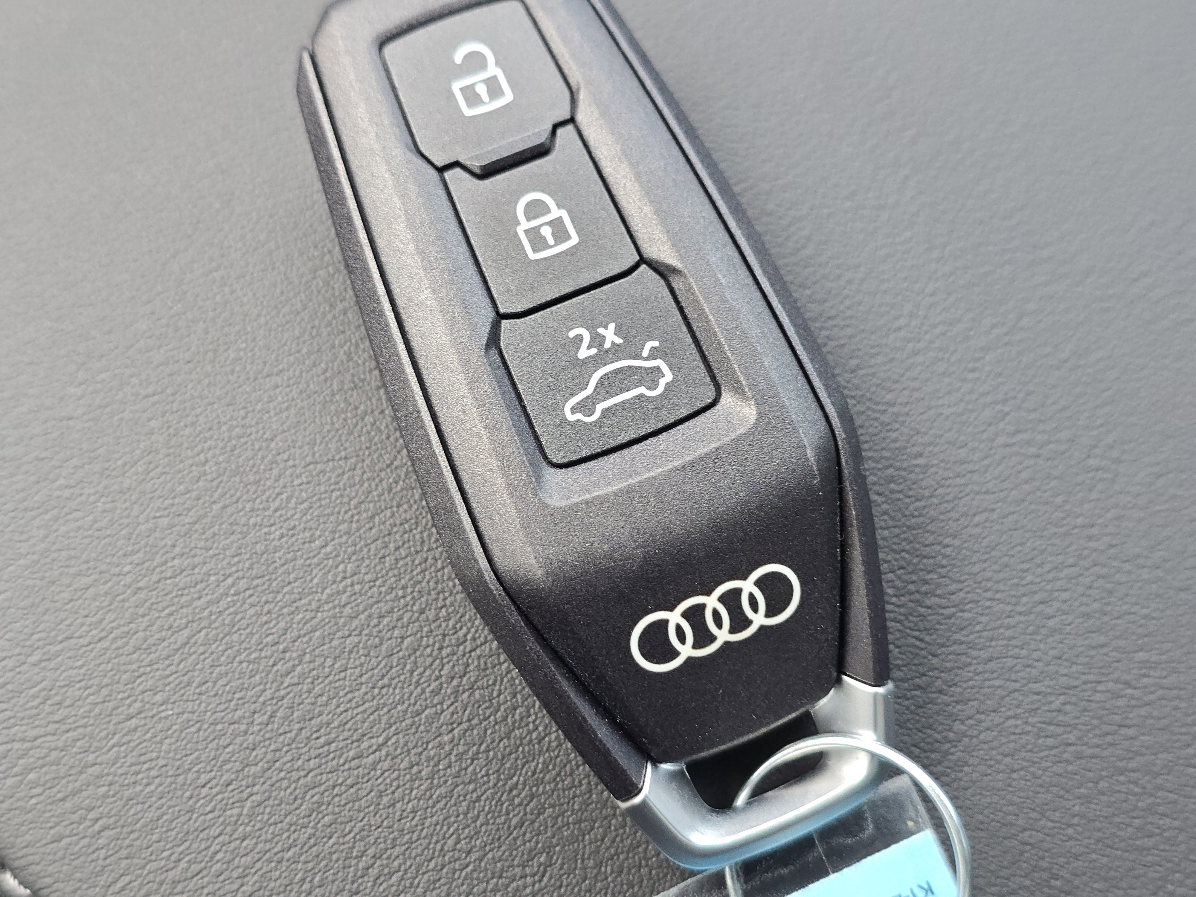 New 2025 Audi Q5 Premium Plus image 28