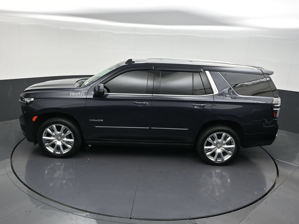 Used 2023 Chevrolet Tahoe High Country AWD/4WD image 16