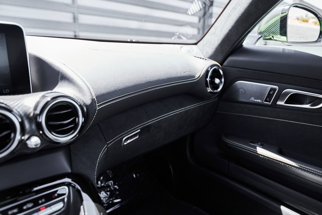 Used 2018 Mercedes-Benz AMG GT R image 77