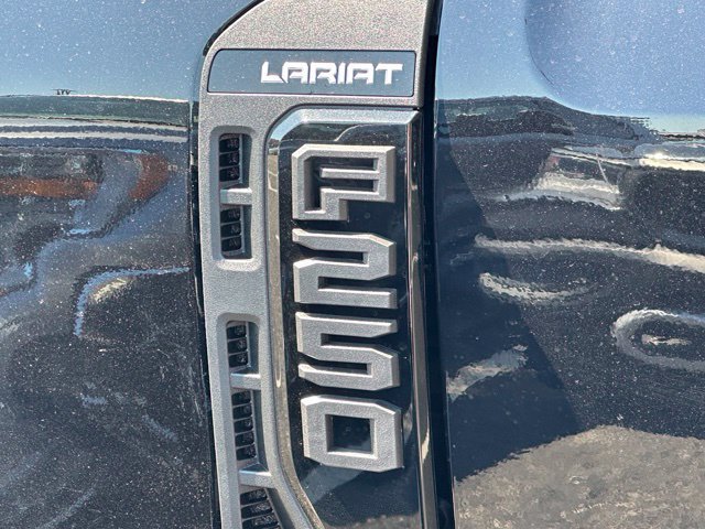 New 2026 Ford F250 Lariat w/ Black Appearance Package AWD/4WD image 33
