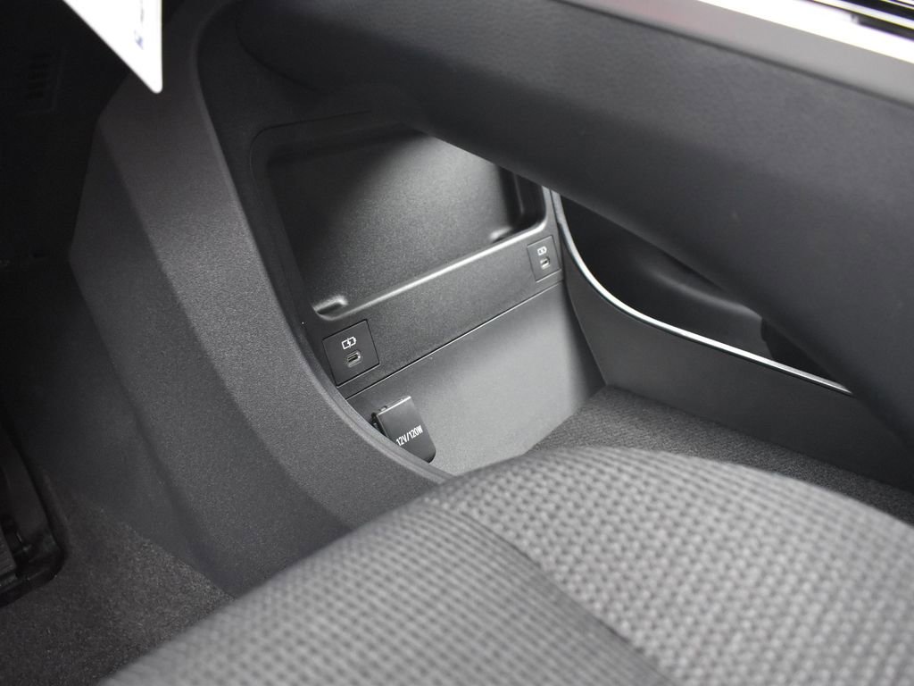 Certified 2025 Subaru Solterra Premium image 22