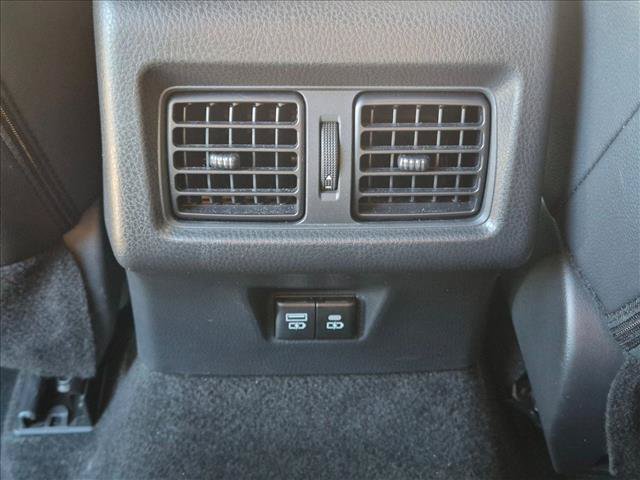 Certified 2025 Toyota Camry SE FWD image 16