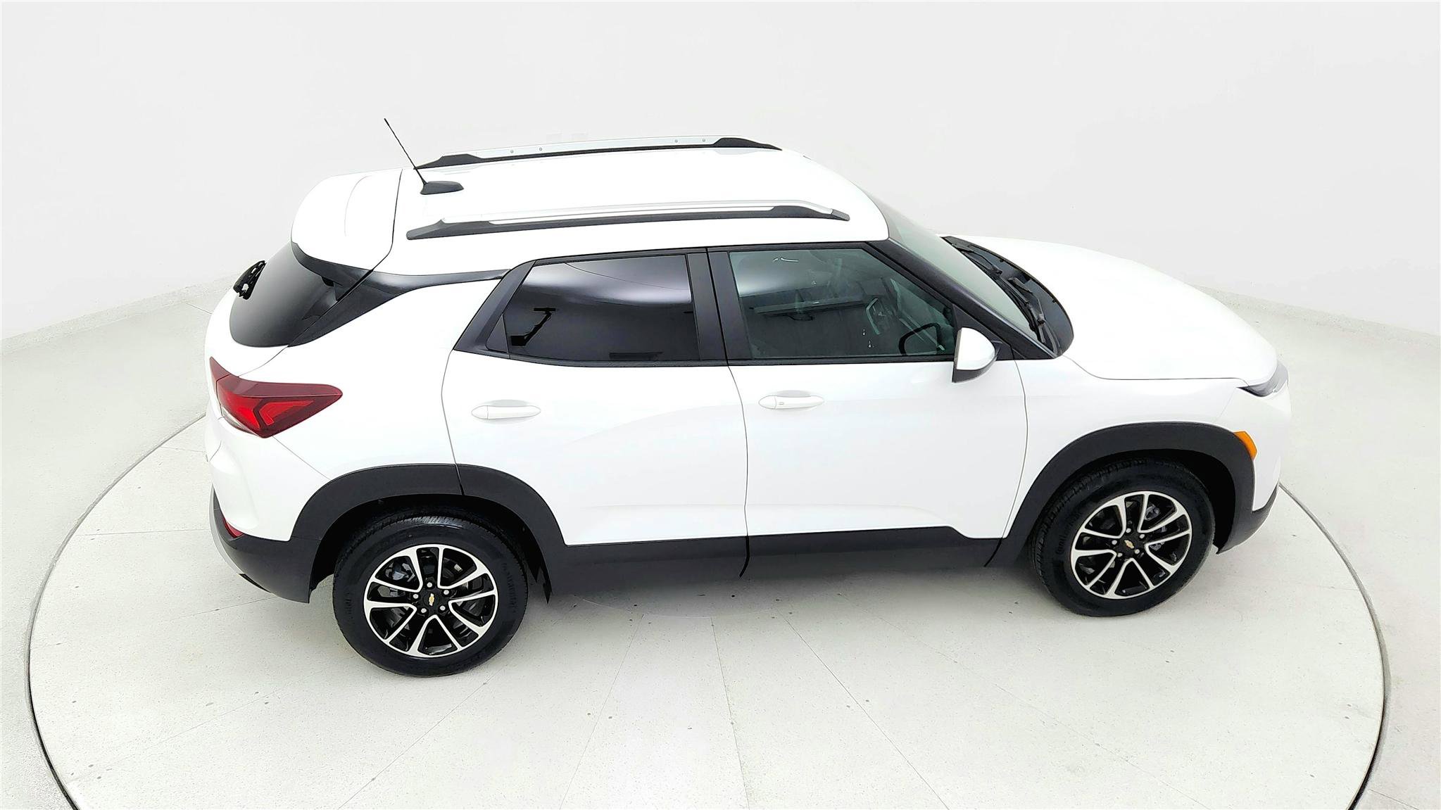 Used 2025 Chevrolet TrailBlazer LT image 18