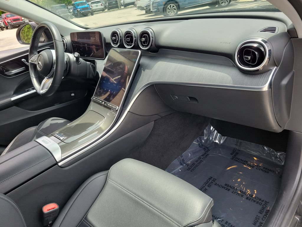 Used 2022 Mercedes-Benz C 300 Sedan image 10