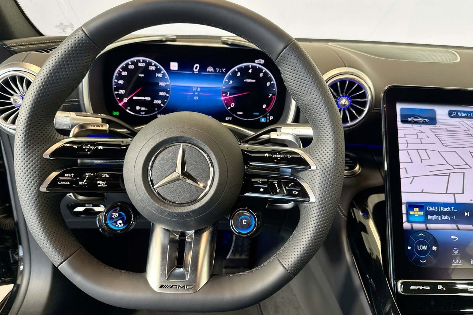 New 2025 Mercedes-Benz AMG GT 43 image 11