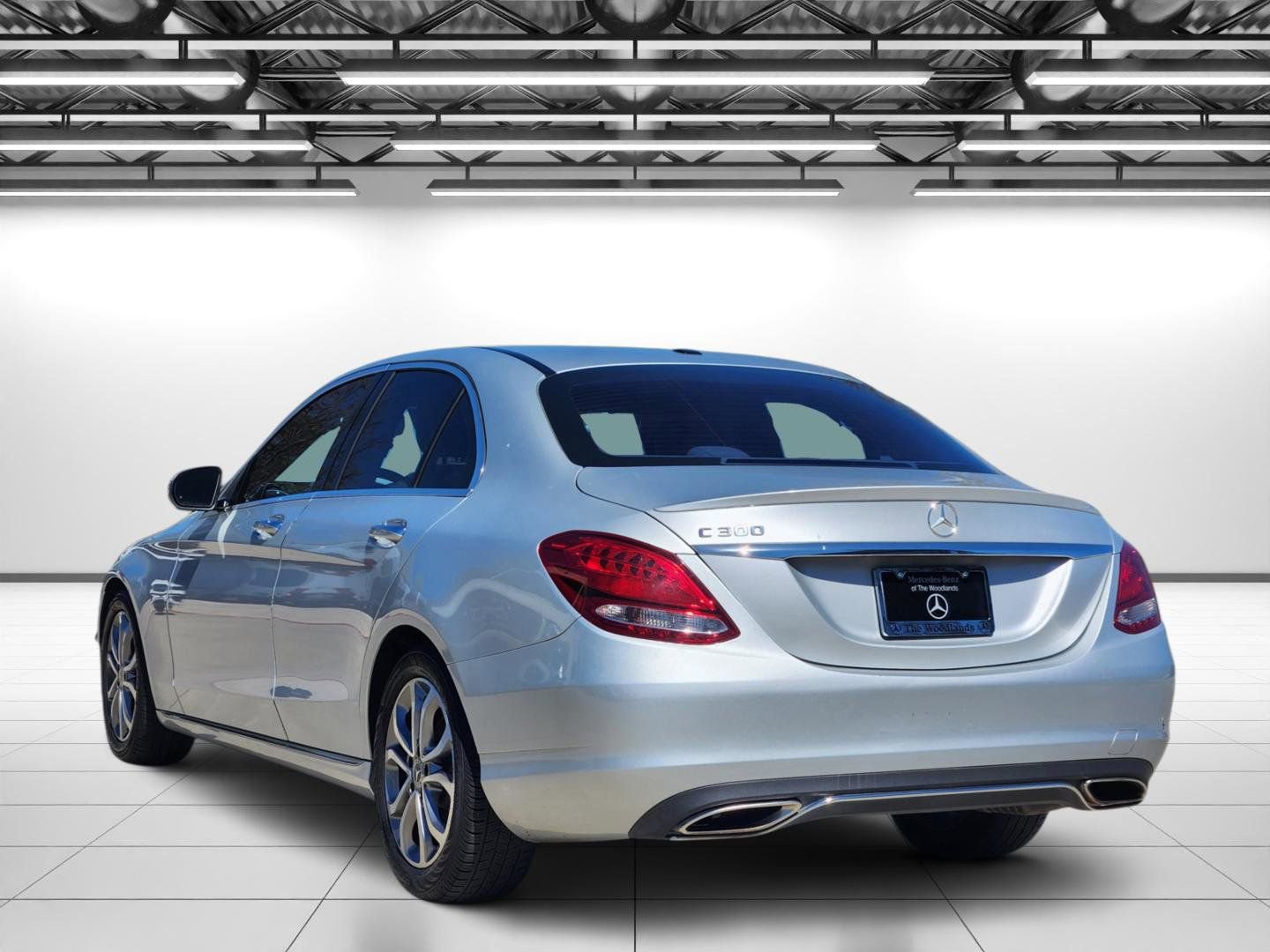 Used 2017 Mercedes-Benz C 300 Sedan image 7