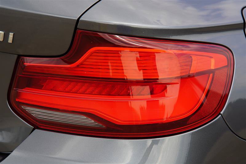 Used 2019 BMW 230i Convertible w/ Premium Package RWD image 45