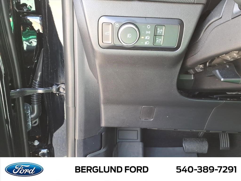 Used 2024 Ford Bronco Sport Outer Banks w/ Tech Package image 18