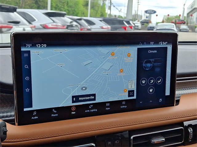 Used 2022 Lincoln Nautilus Black Label AWD/4WD image 17