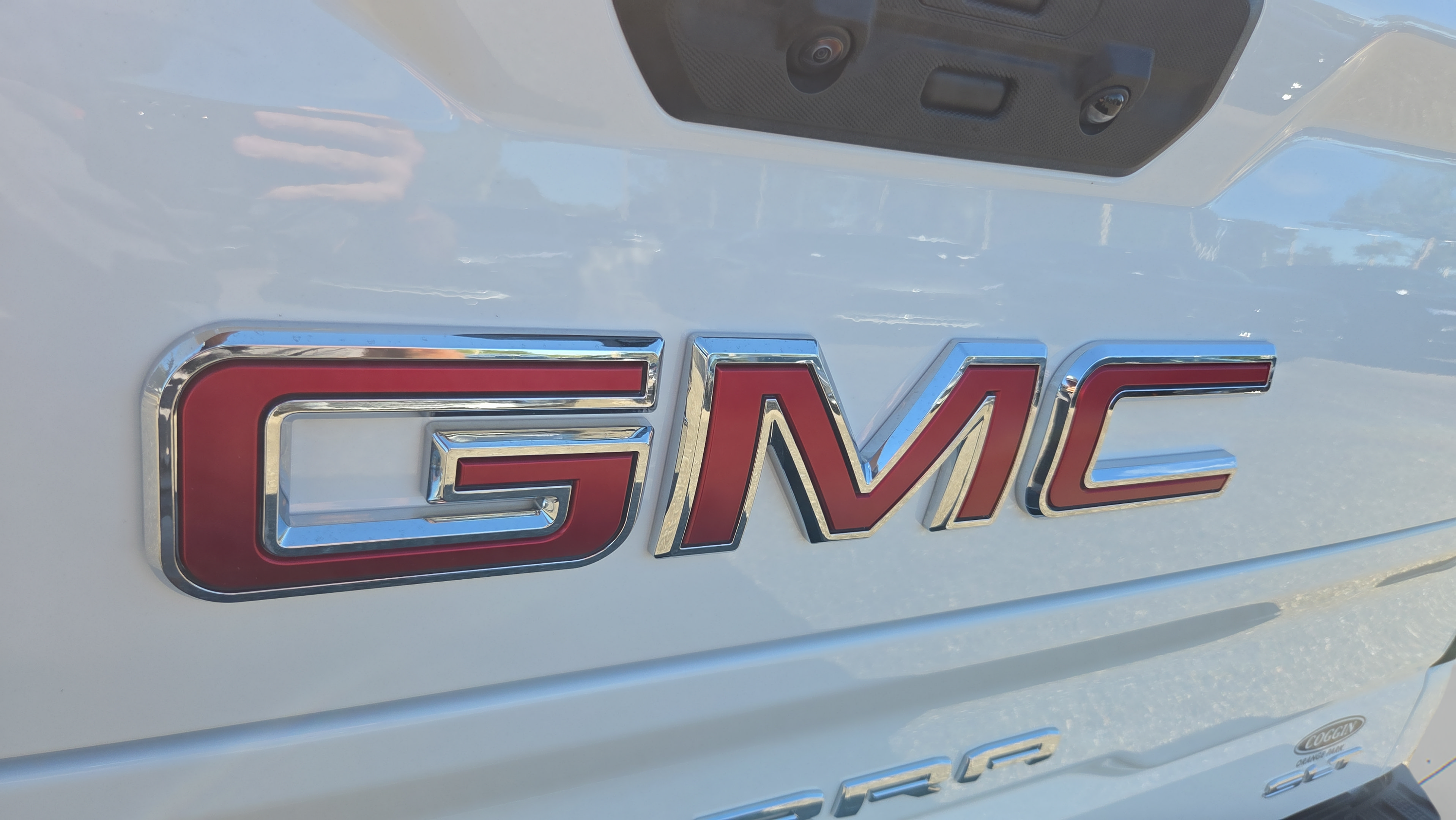 New 2026 GMC Sierra 1500 SLT w/ X31 Off-Road Package AWD/4WD image 31