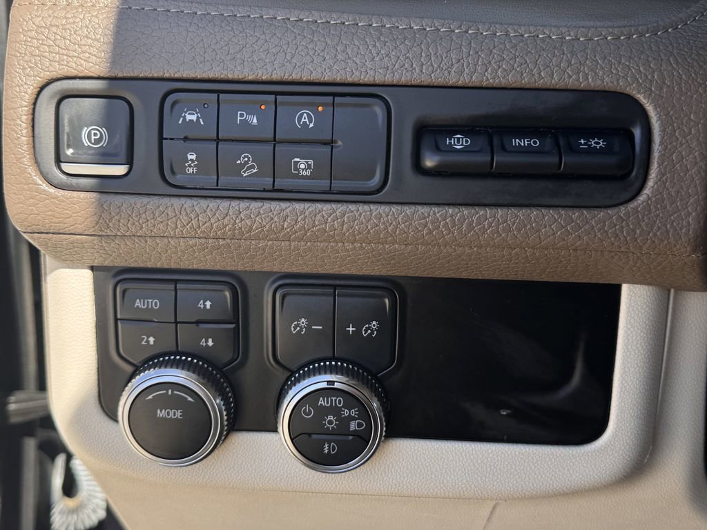 Used 2023 GMC Yukon Denali image 23