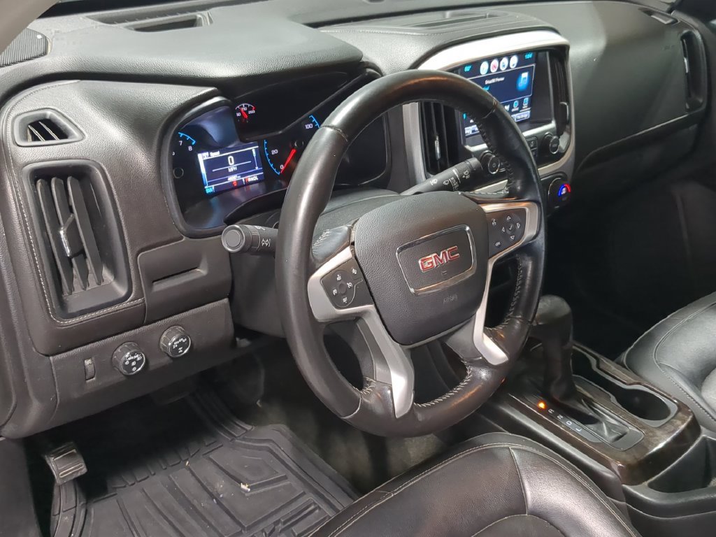 Used 2017 GMC Canyon SLT w/ Driver Alert Package AWD/4WD image 12