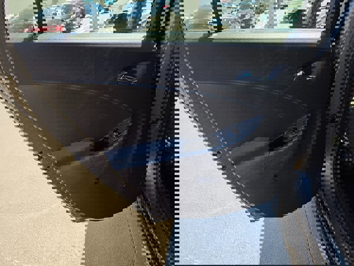 Used 2016 Chevrolet Volt LT image 19