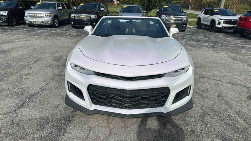 Used 2021 Chevrolet Camaro LT image 30