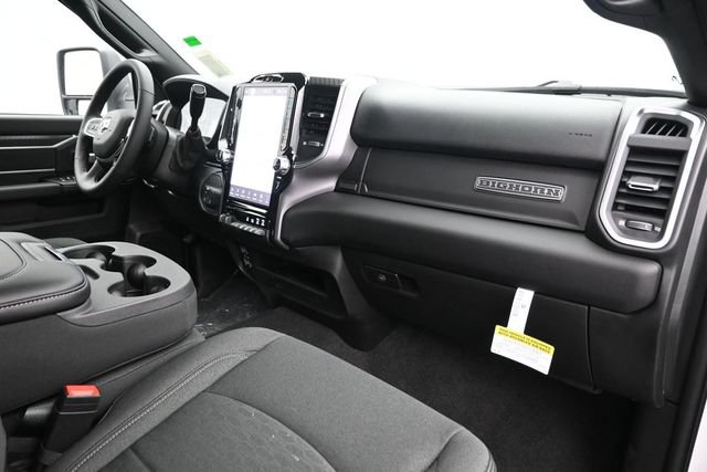 New 2026 RAM 3500 Big Horn AWD/4WD image 10