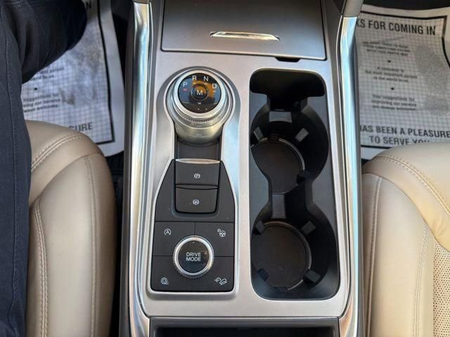 Used 2021 Ford Explorer Platinum image 24