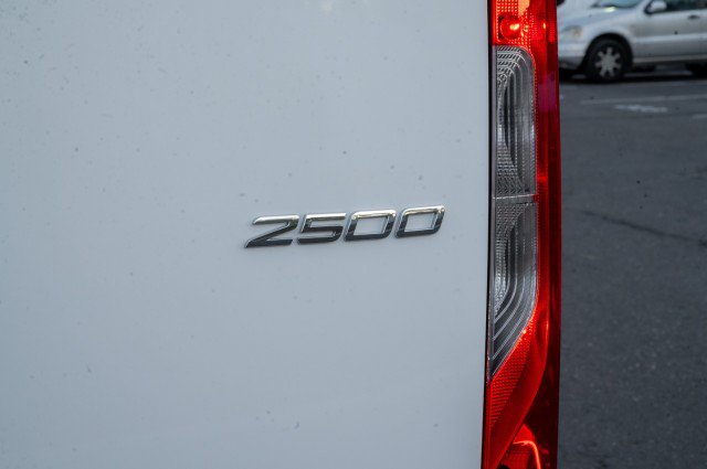 Used 2025 Mercedes-Benz Sprinter 2500 image 7