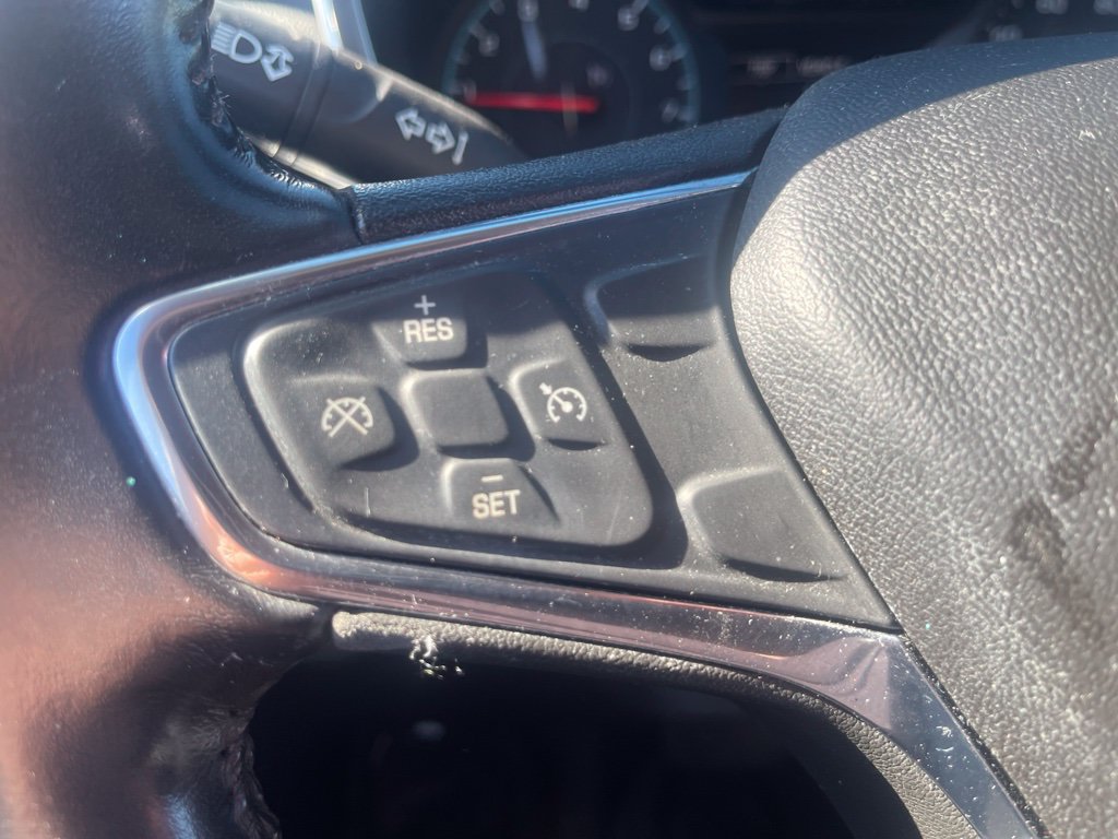 Used 2018 Chevrolet Equinox LT AWD/4WD image 12