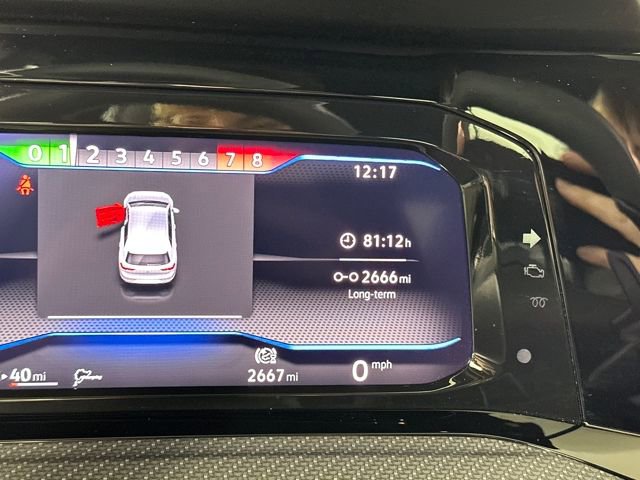 Used 2024 Volkswagen Golf R image 22