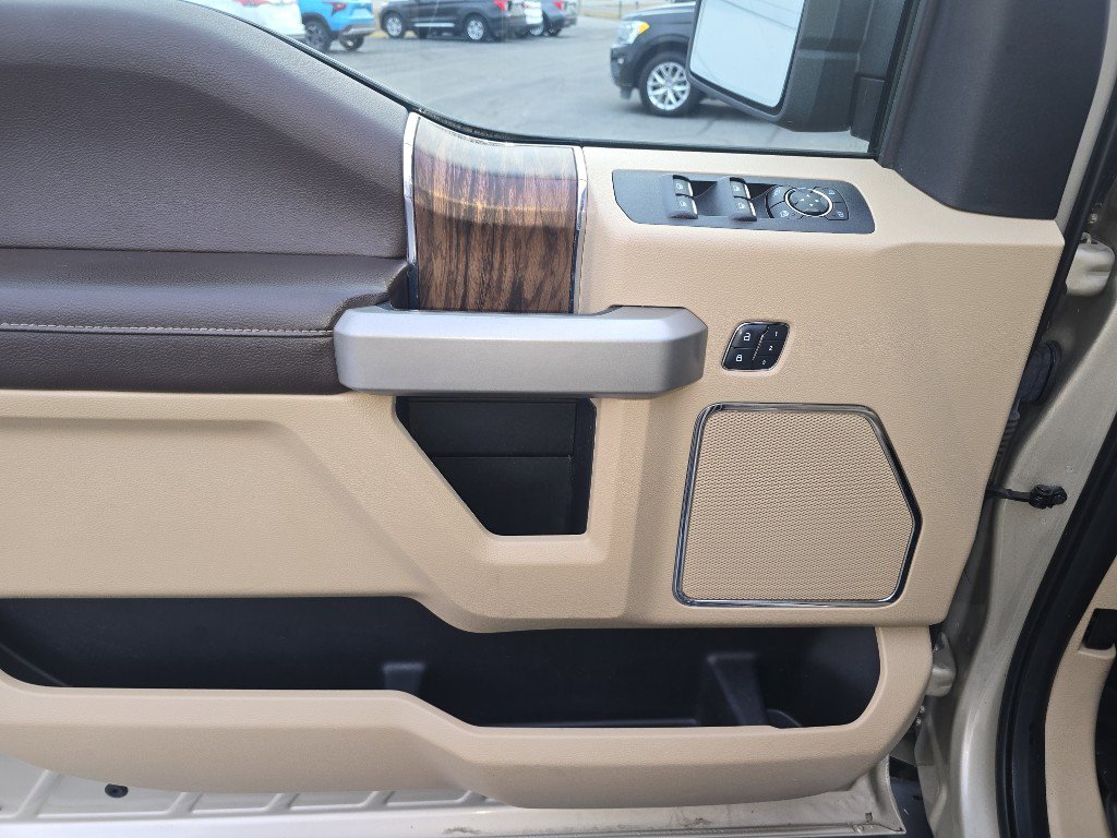 Used 2018 Ford F150 Lariat w/ Equipment Group 502A Luxury image 19