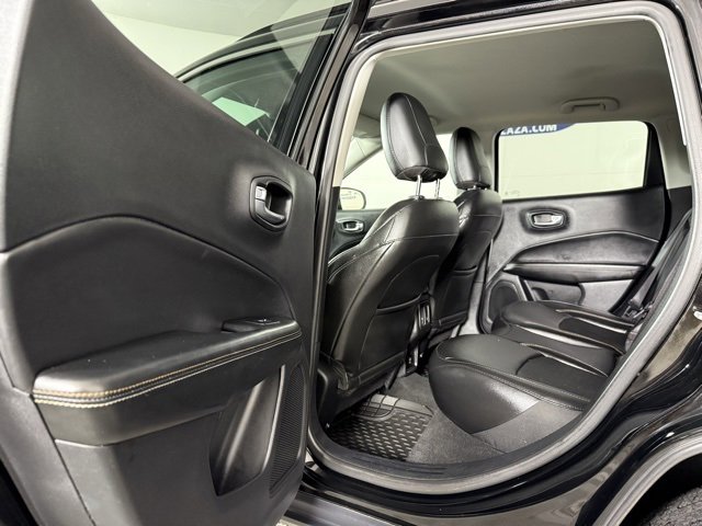 Used 2020 Jeep Compass Latitude image 11