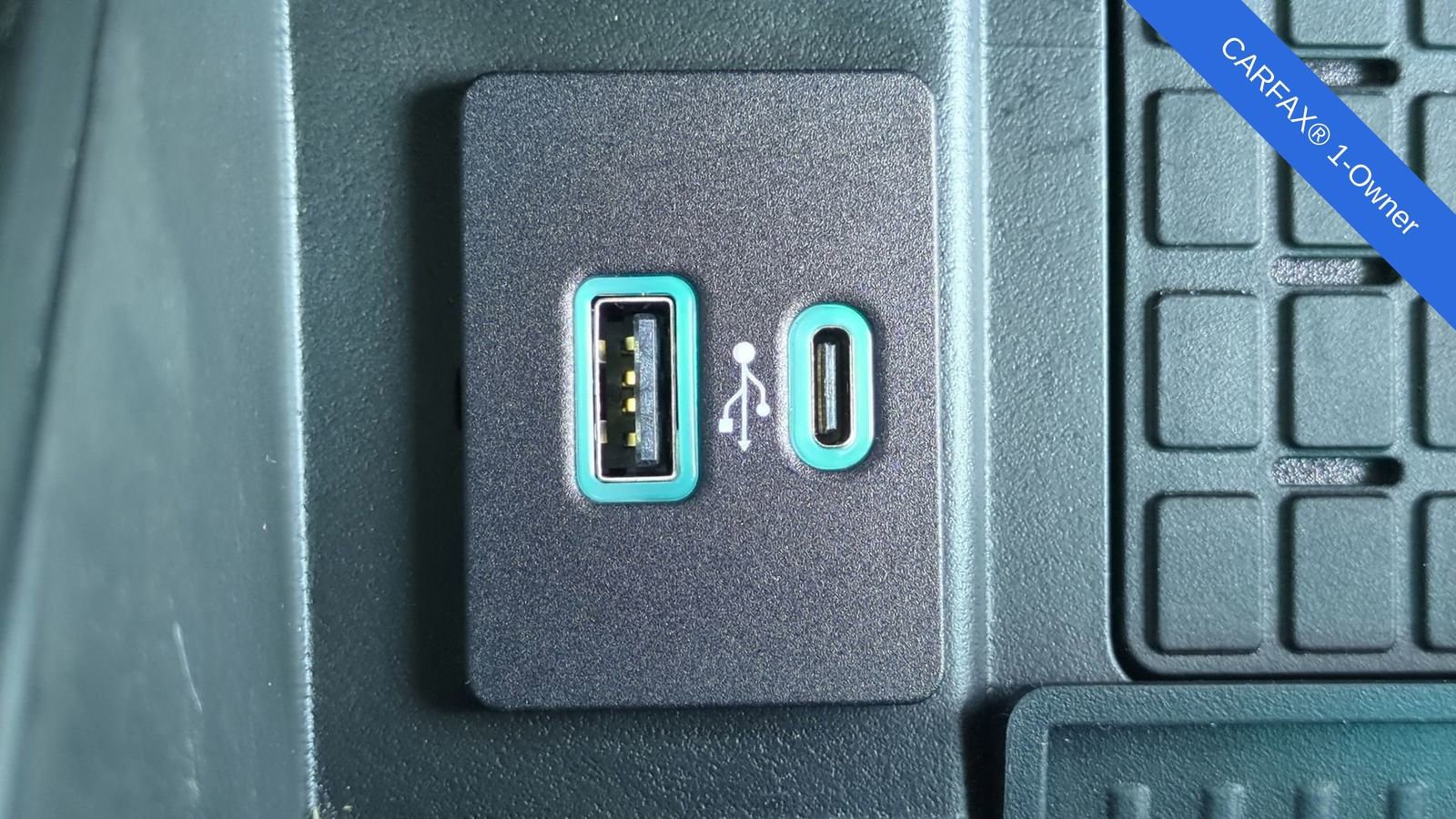 Used 2024 Ford Expedition Max Limited image 37