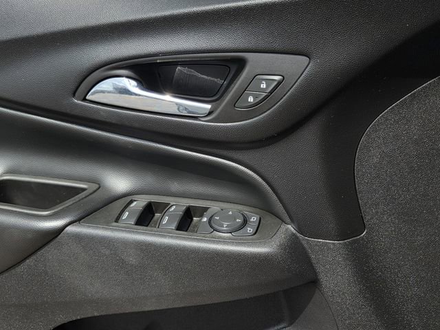 Used 2022 Chevrolet Equinox LT image 18