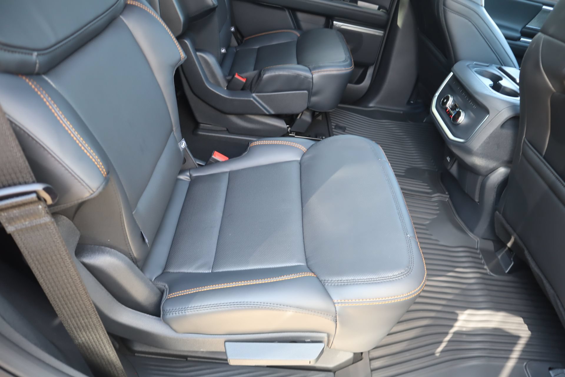 New 2027 Ford Expedition Tremor AWD/4WD image 16