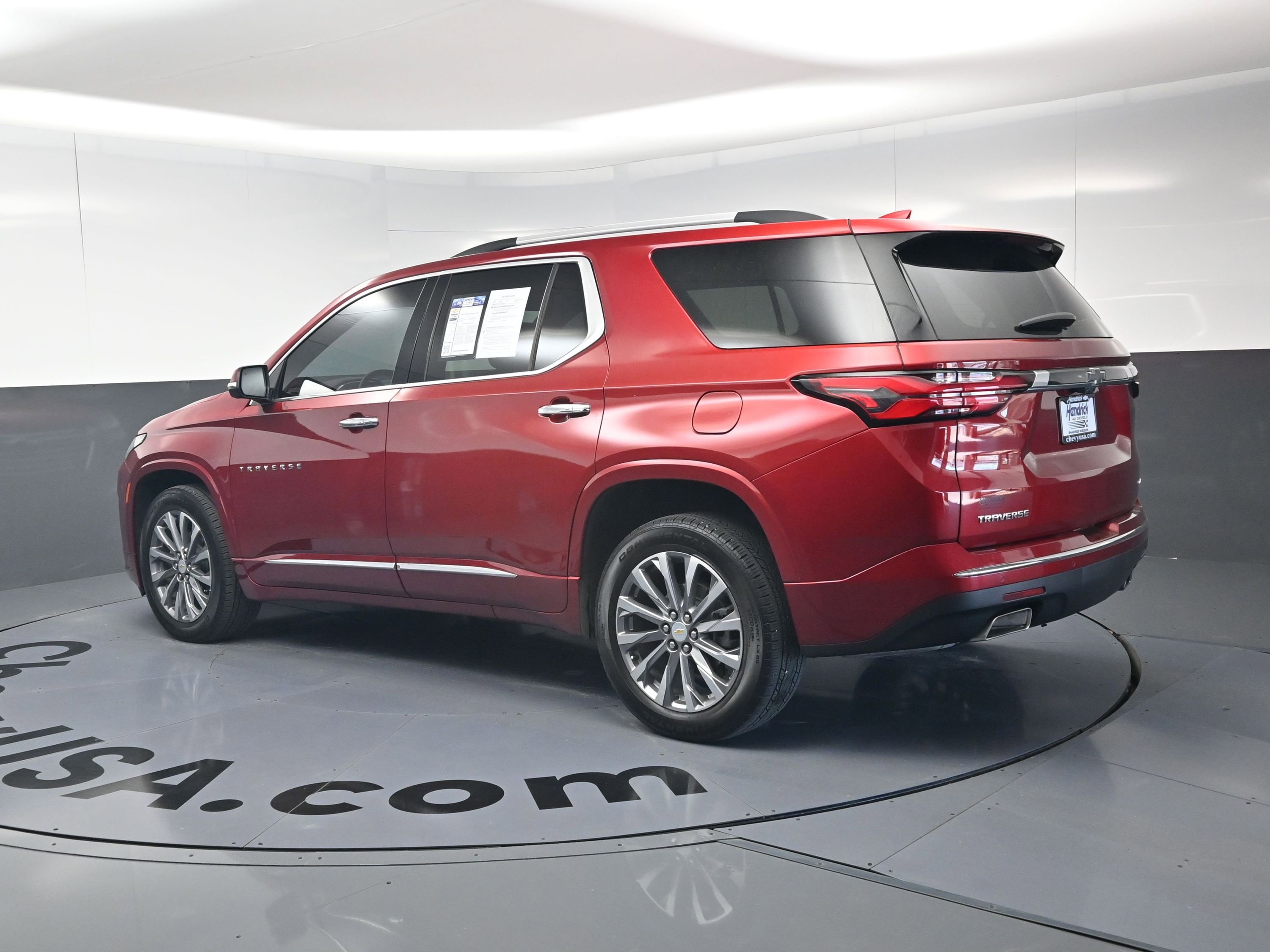 Used 2023 Chevrolet Traverse Premier w/ LPO, Floor Liner Package image 7