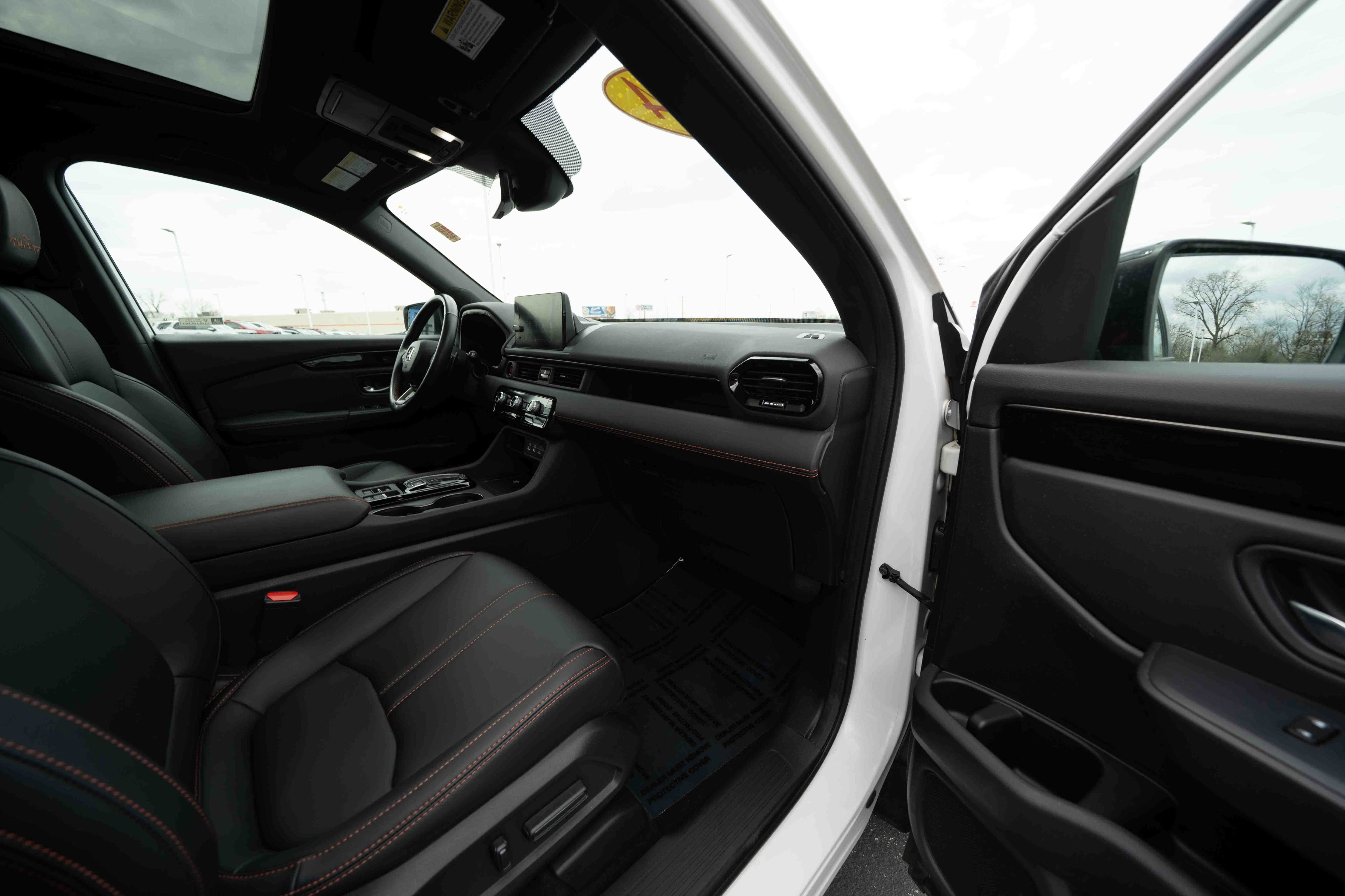 Used 2024 Honda Pilot TrailSport image 26