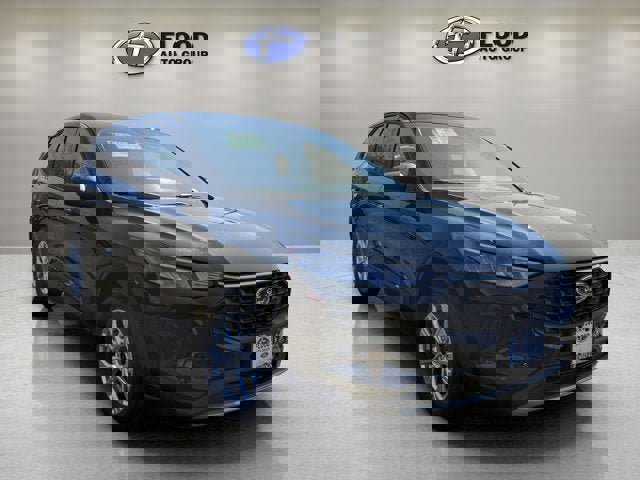 New 2026 Ford Escape Active w/ Cold Weather Package